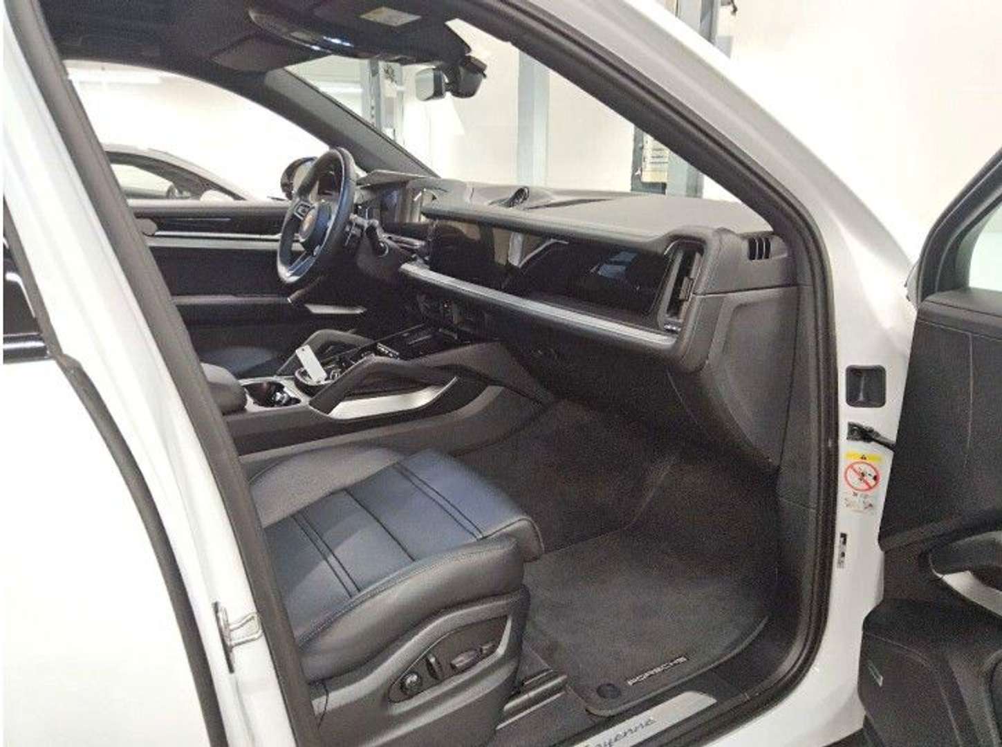 Porsche Cayenne E-Hybrid - 2024 - Joinsteer - #6