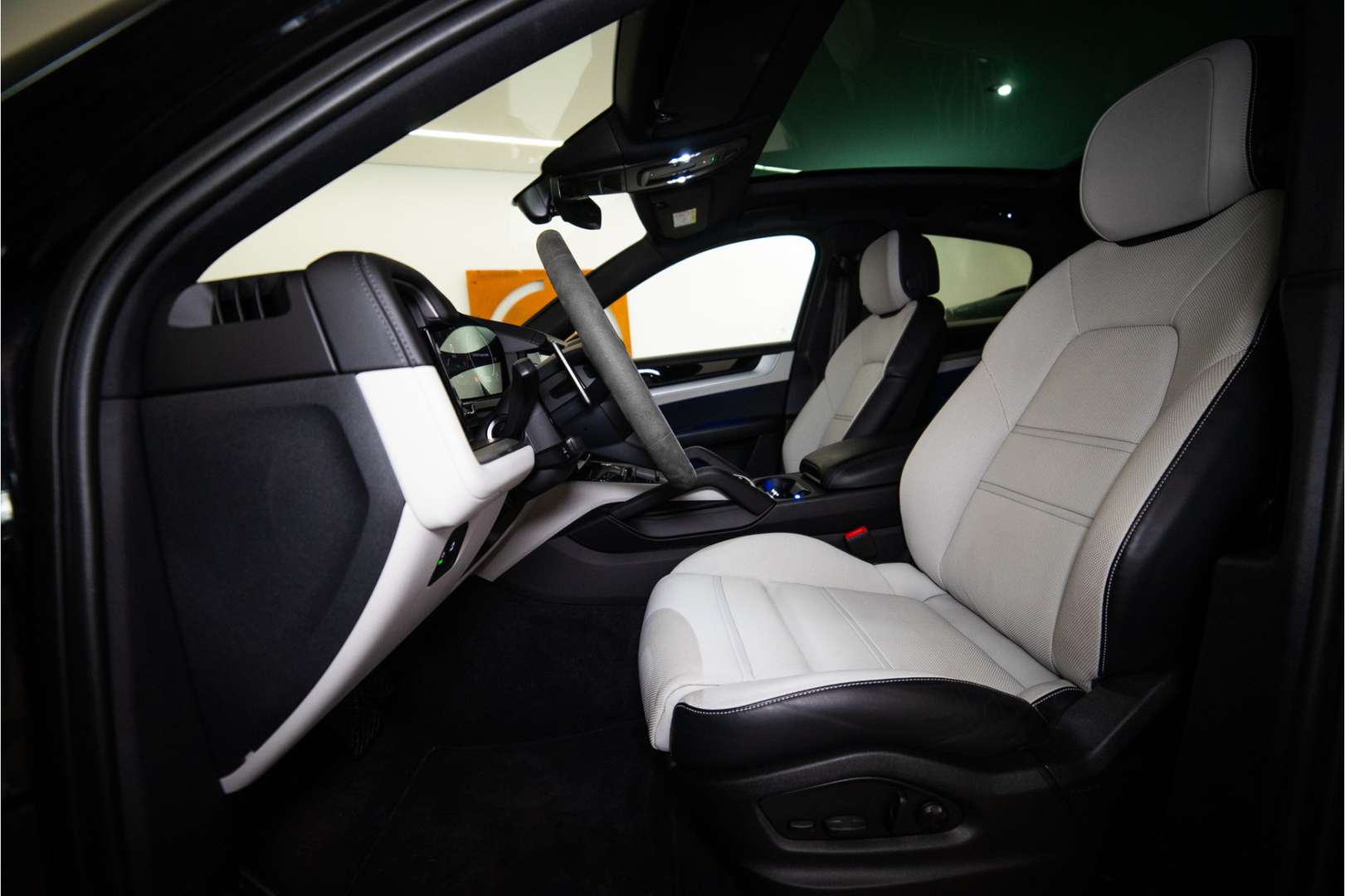 Porsche Cayenne Coupé E-Hybrid - 2024 - Joinsteer - #29