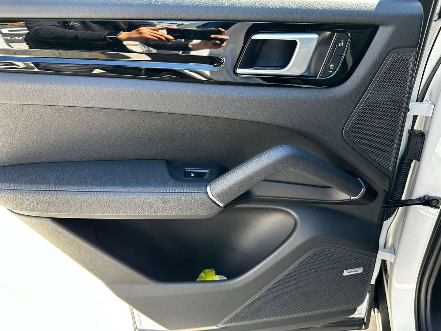 Porsche Cayenne E-Hybrid Platinum Edition - 2022 - Joinsteer - #15