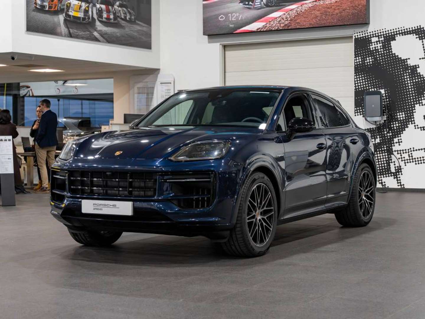 Porsche Cayenne Coupé E-Hybrid - 2025 - Joinsteer - #4