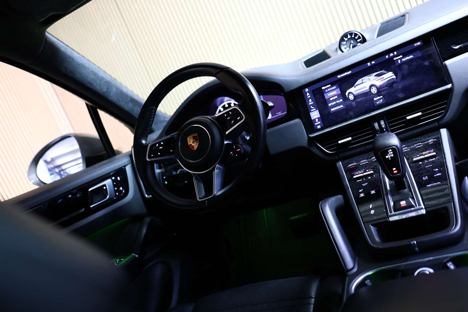 Porsche Cayenne E-Hybrid - 2020 - Joinsteer - #32