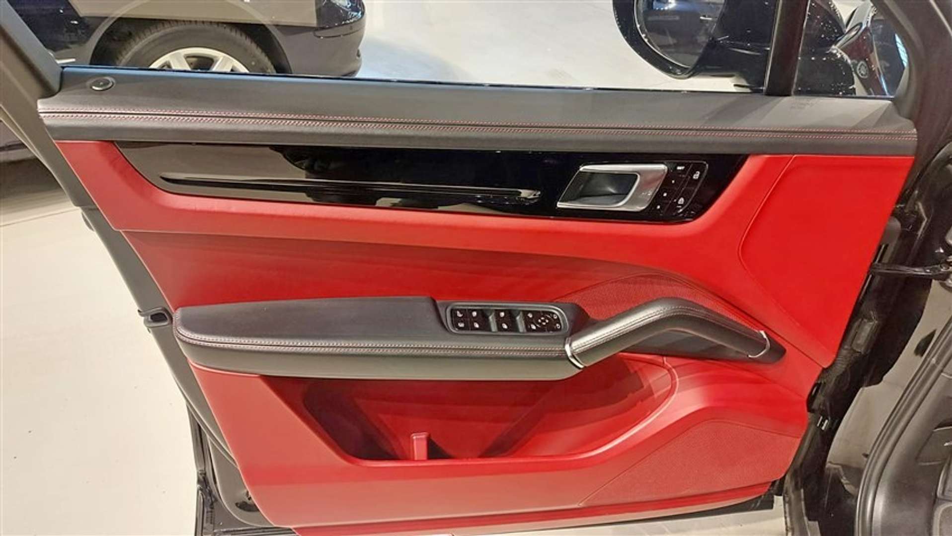 Porsche Cayenne E-Hybrid - 2020 - Joinsteer - #15