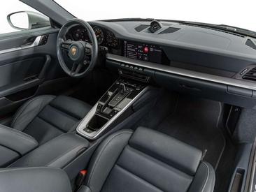 Porsche 991 Carrera 4S — photo 4