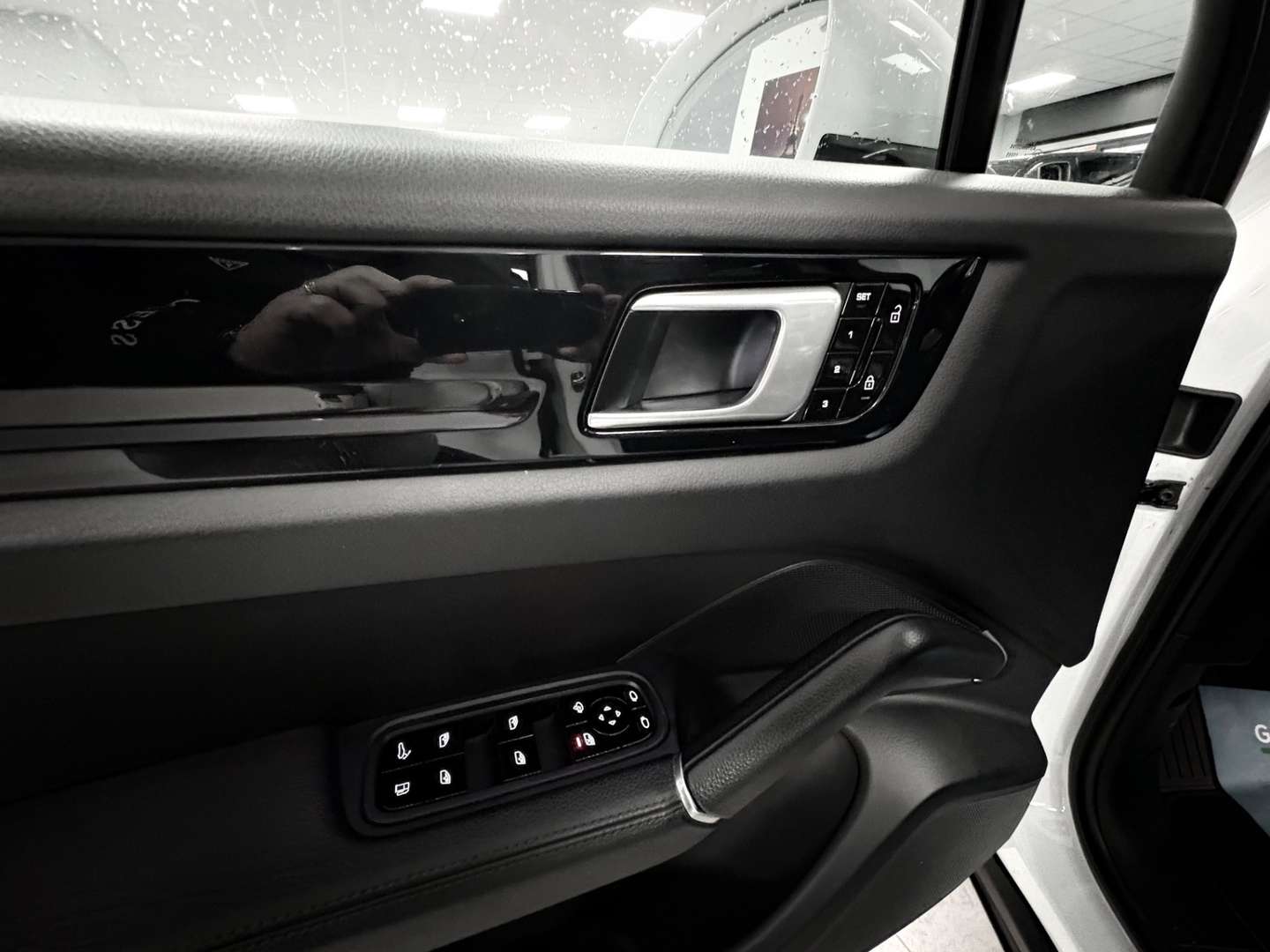 Porsche Cayenne E-Hybrid - 2020 - Joinsteer - #16