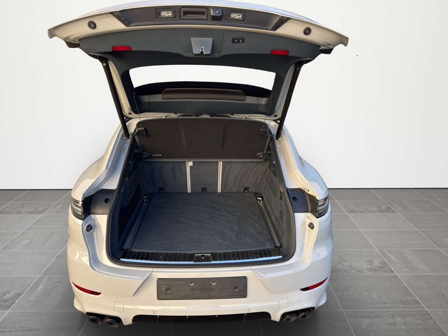 Porsche Cayenne Turbo S E-Hybrid - 2021 - Joinsteer - #14