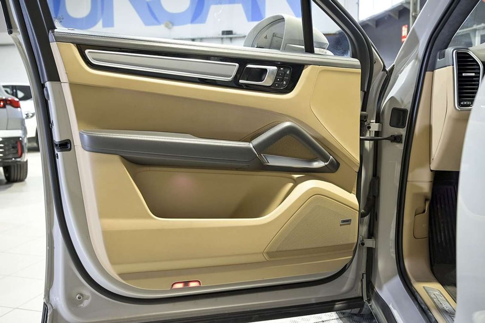 Porsche Cayenne Turbo S E-Hybrid - 2022 - Joinsteer - #28