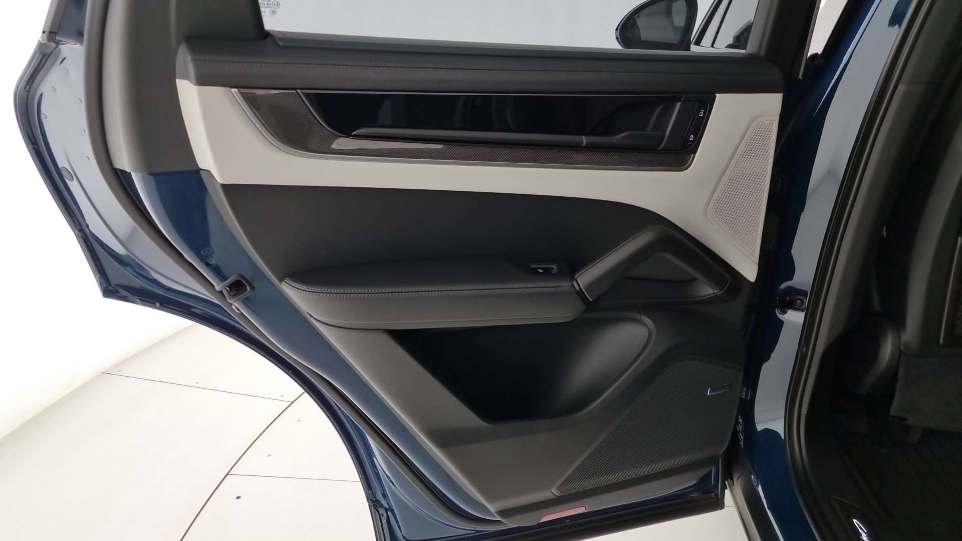 Porsche Cayenne E-Hybrid - 2024 - Joinsteer - #22