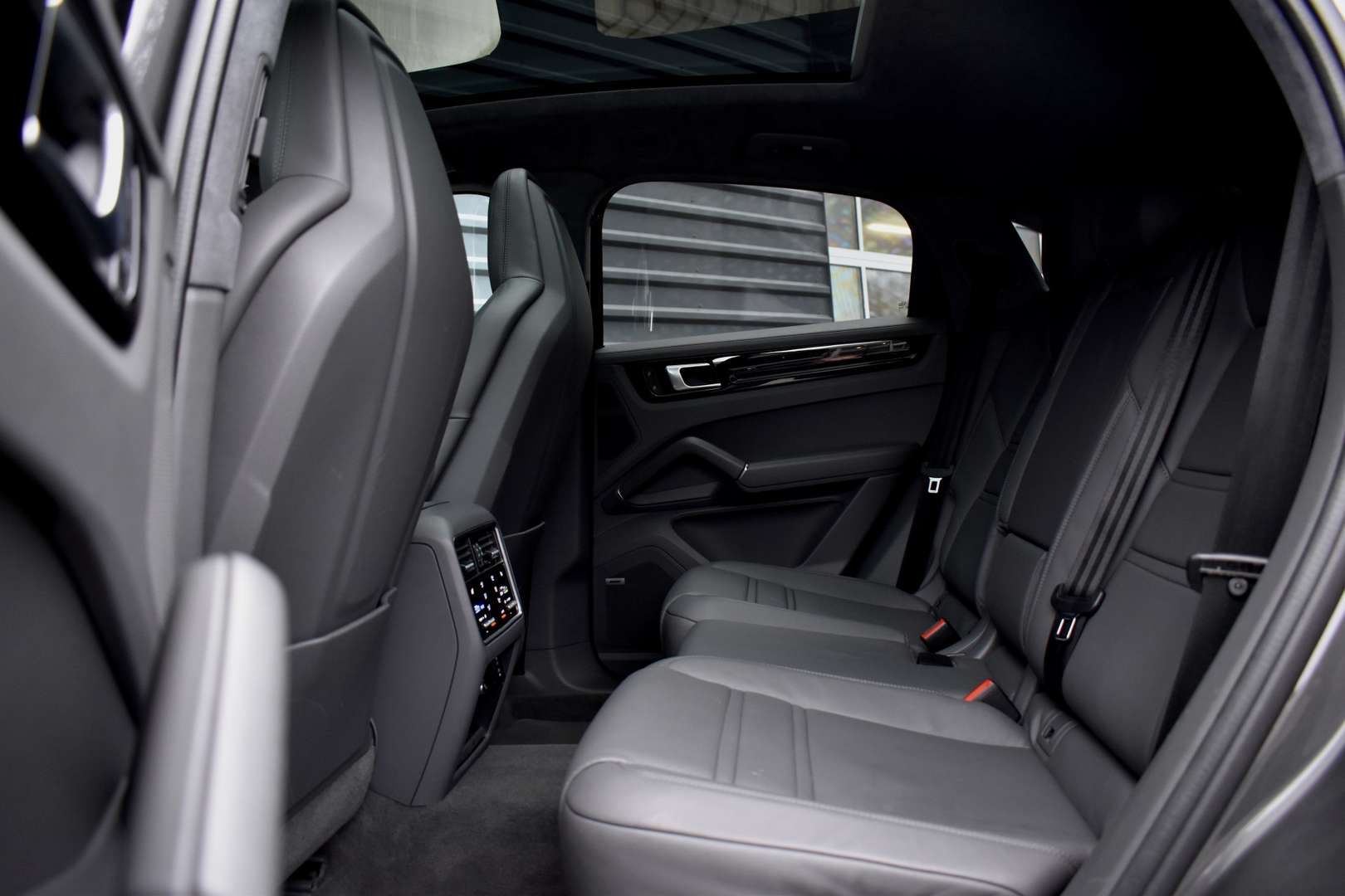 Porsche Cayenne E-Hybrid - 2022 - Joinsteer - #27