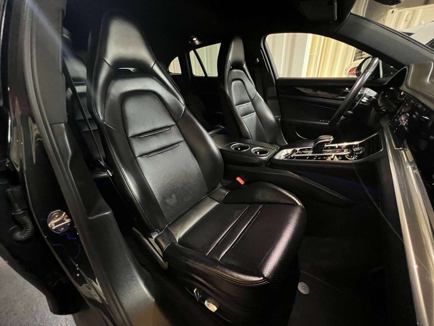 Porsche Panamera E-Hybrid - 2019 - Joinsteer - #28