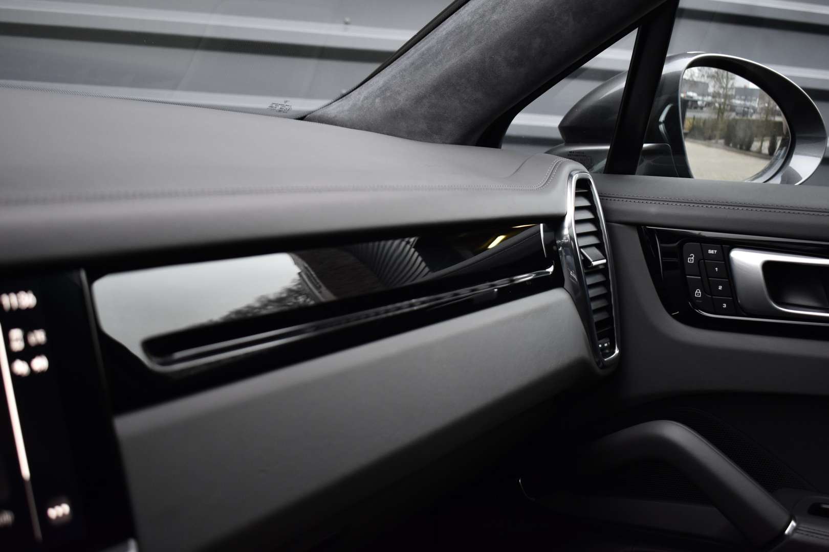 Porsche Cayenne E-Hybrid - 2022 - Joinsteer - #38