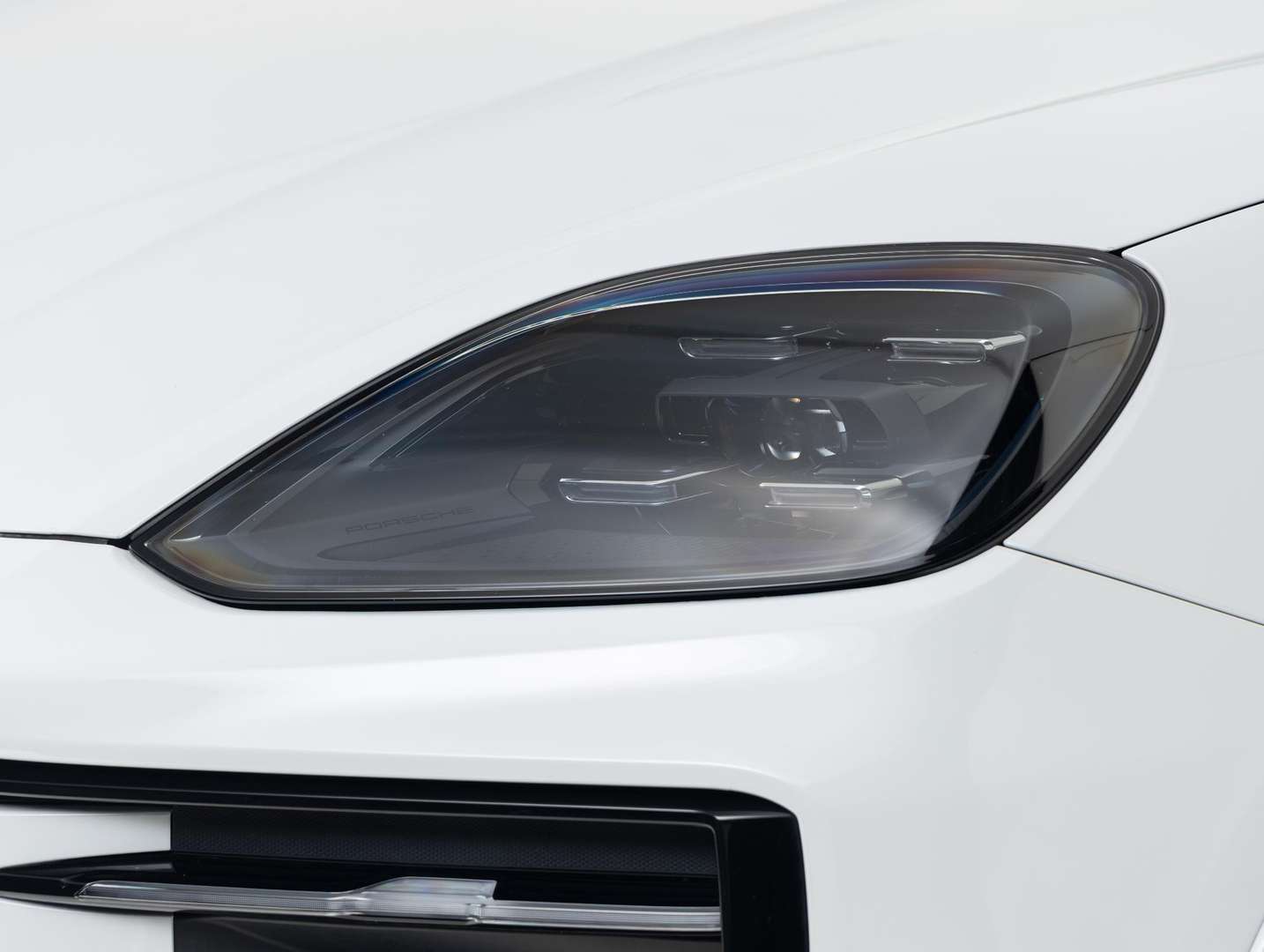 Porsche Cayenne E-Hybrid - 2024 - Joinsteer - #24