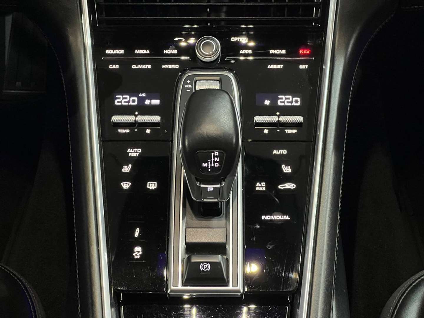 Porsche Panamera E-Hybrid - 2019 - Joinsteer - #39