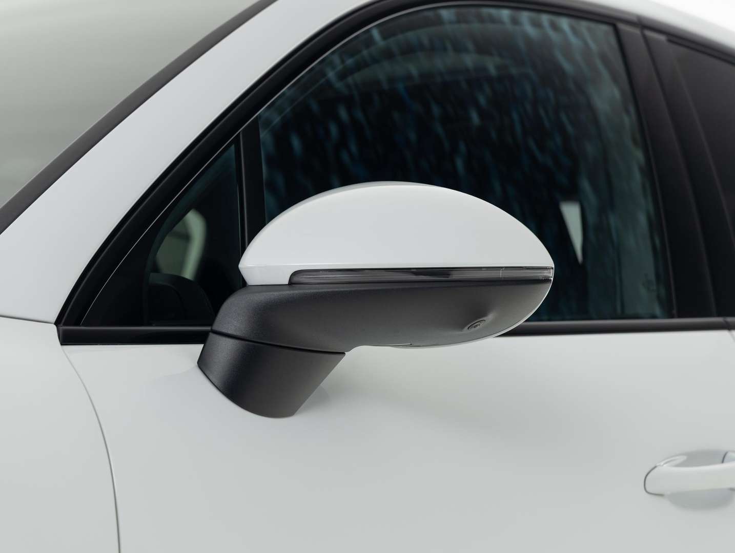 Porsche Cayenne E-Hybrid - 2024 - Joinsteer - #25