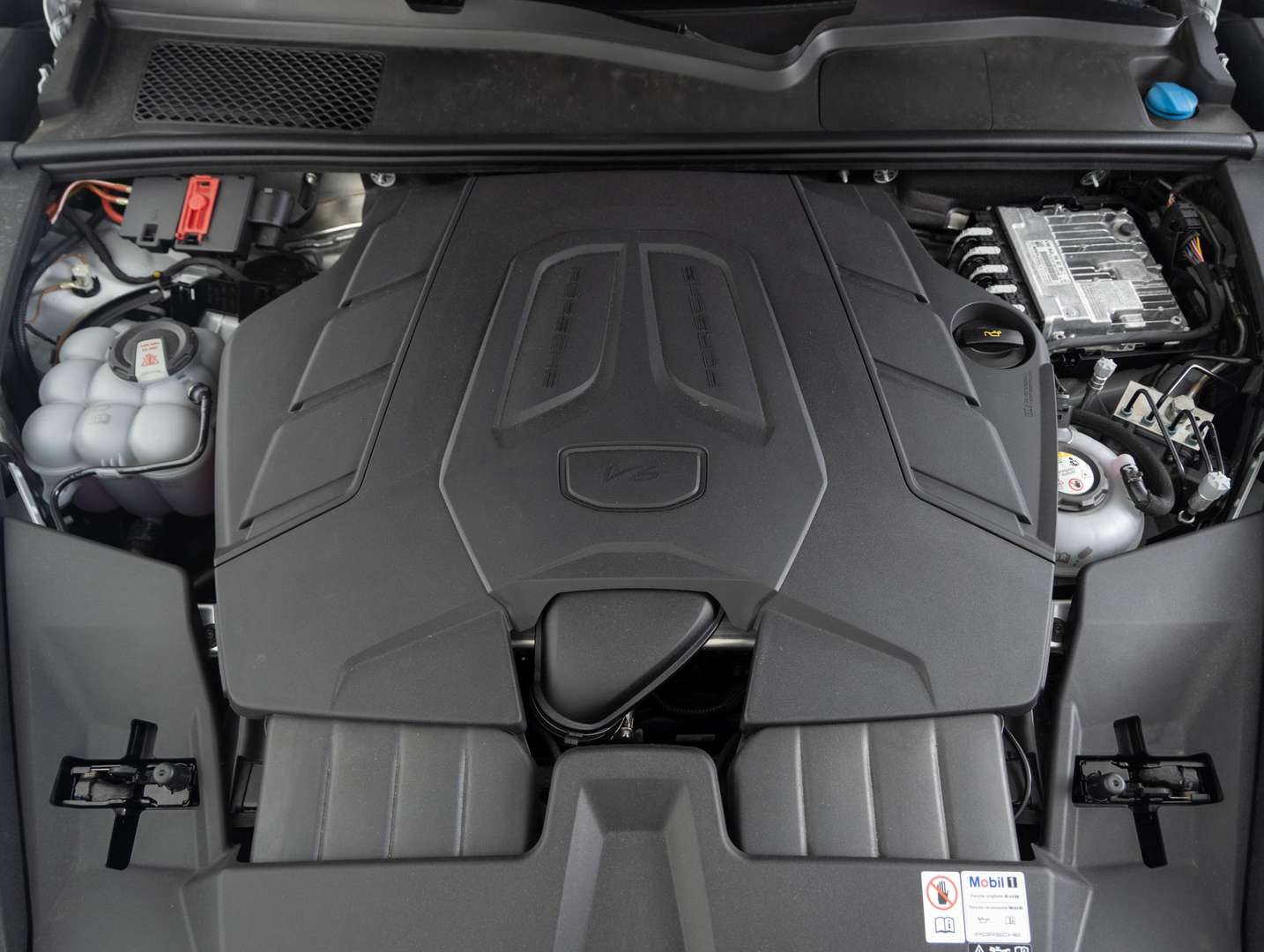 Porsche Cayenne E-Hybrid - 2024 - Joinsteer - #26