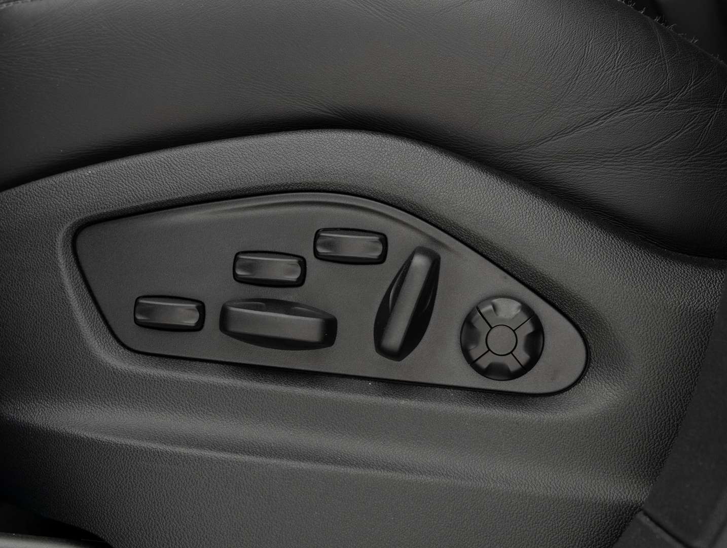 Porsche Cayenne E-Hybrid - 2024 - Joinsteer - #38