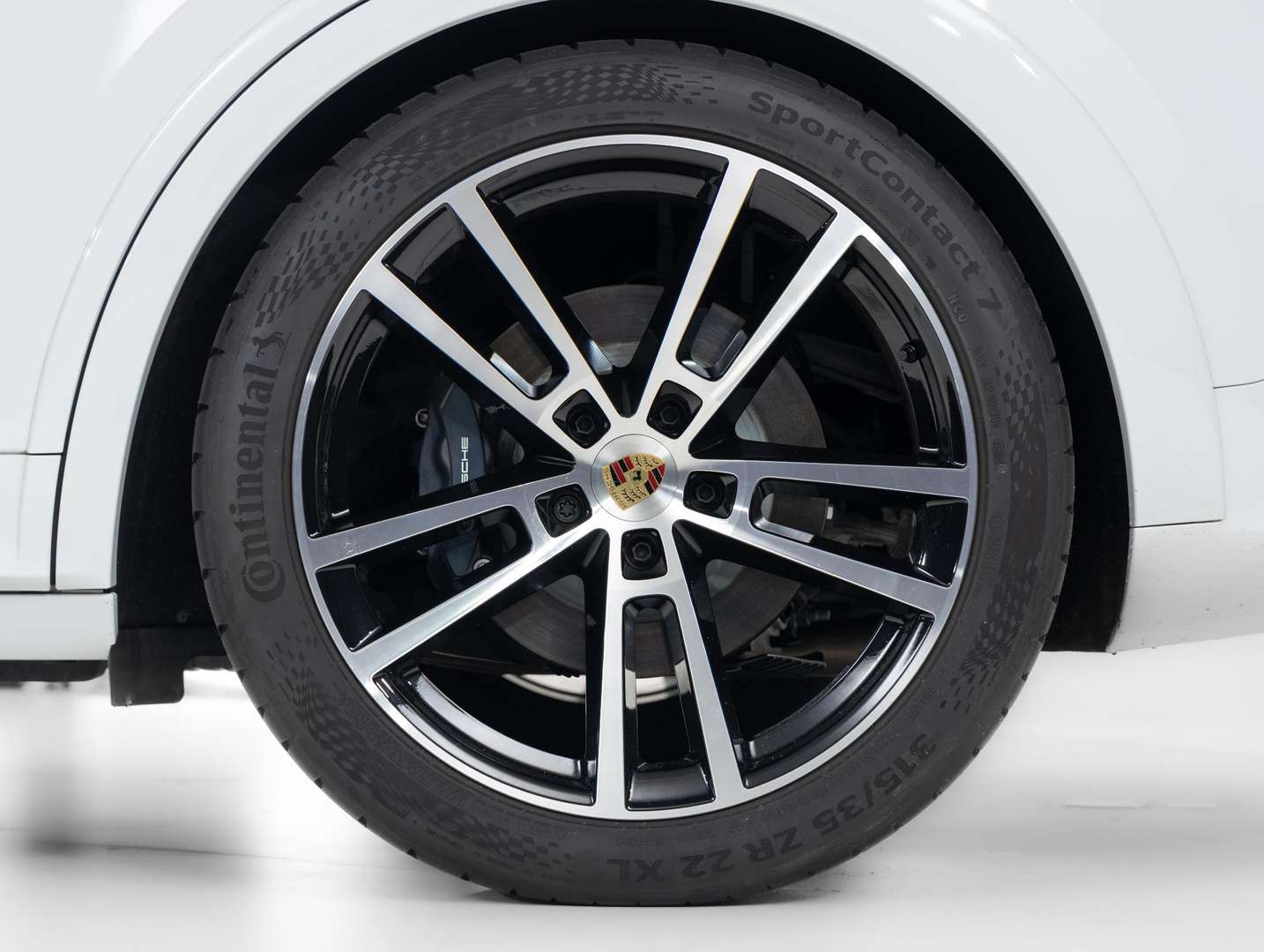 Porsche Cayenne E-Hybrid - 2024 - Joinsteer - #47