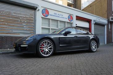 Porsche Panamera II GTS — photo 32
