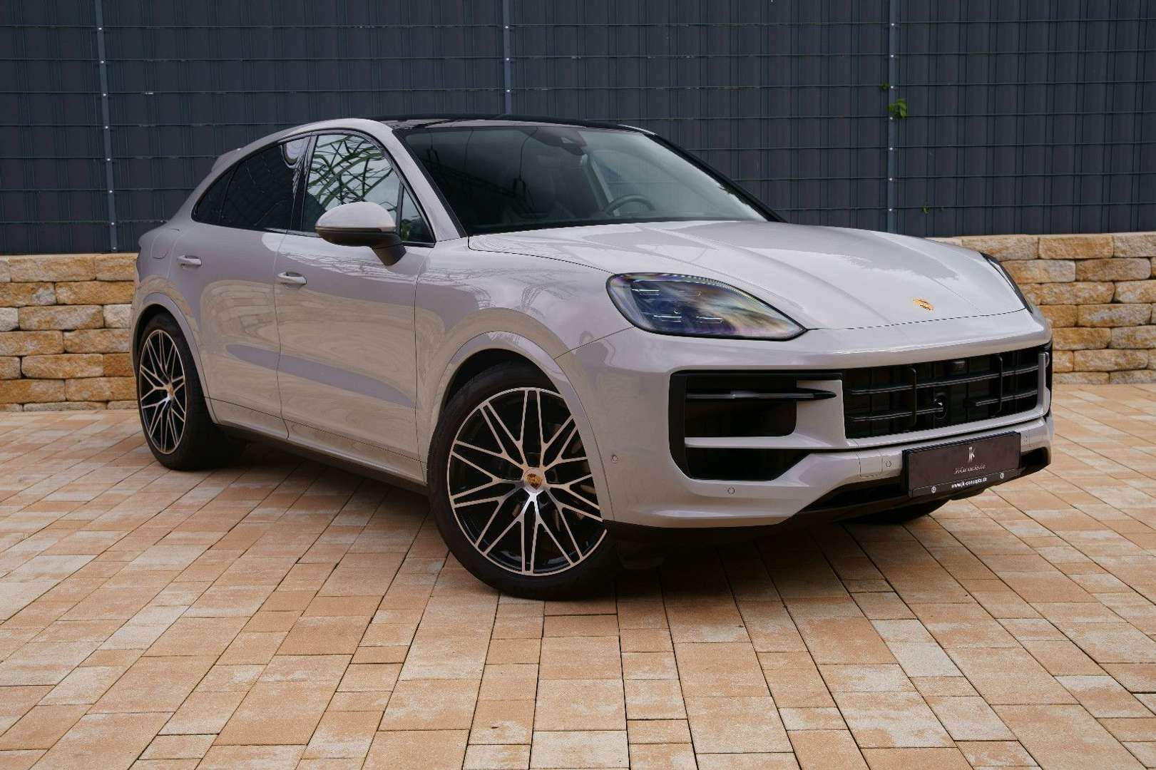Porsche Cayenne - 2025 - Joinsteer - #1