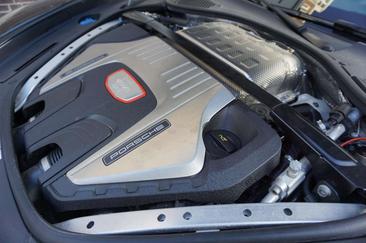 Porsche Panamera II GTS — photo 47