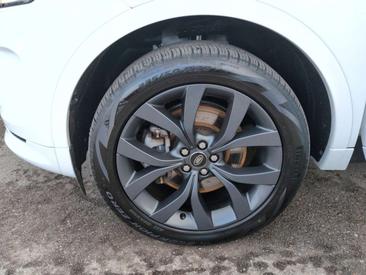 Land Rover Discovery Sport D200 R-Dynamic SE AWD — photo 11