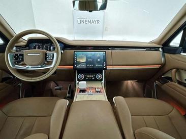 Land Rover Range Rover SV Aut. P550e PHEV AWD — photo 13