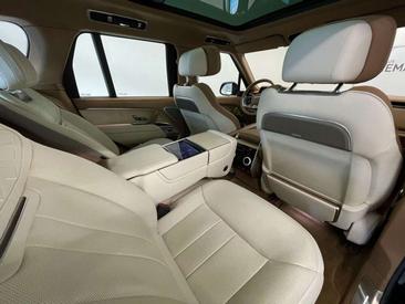 Land Rover Range Rover SV Aut. P550e PHEV AWD — photo 32