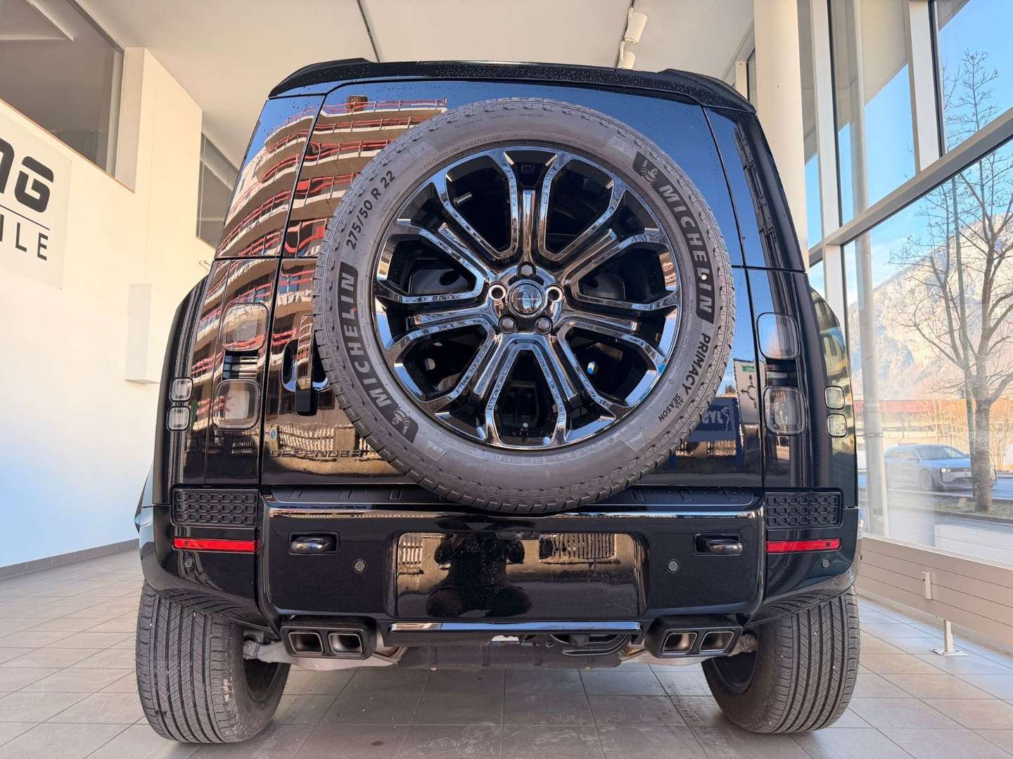 Land Rover Defender BLACK EDIT 4.4 OCTA - 2026 - Joinsteer - #2