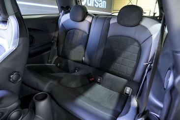 Mini Cooper John Cooper Works — photo 14