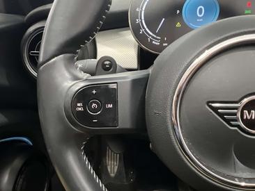 Mini Cabrio JCW Cooper S — photo 15
