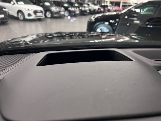 Audi Q8 TFSI E S Line 55 TFSI E Quattro 381 Ch Tiptronic - 2022 - Joinsteer - #14