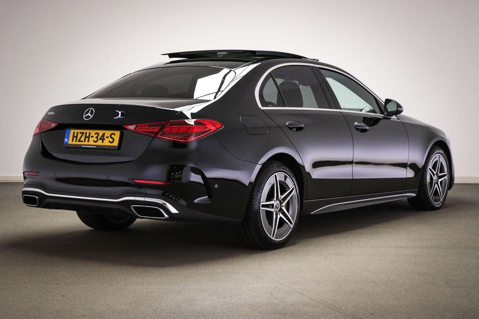Mercedes Classe C 300 E 300 AMG Line - 2023 - Joinsteer - #1