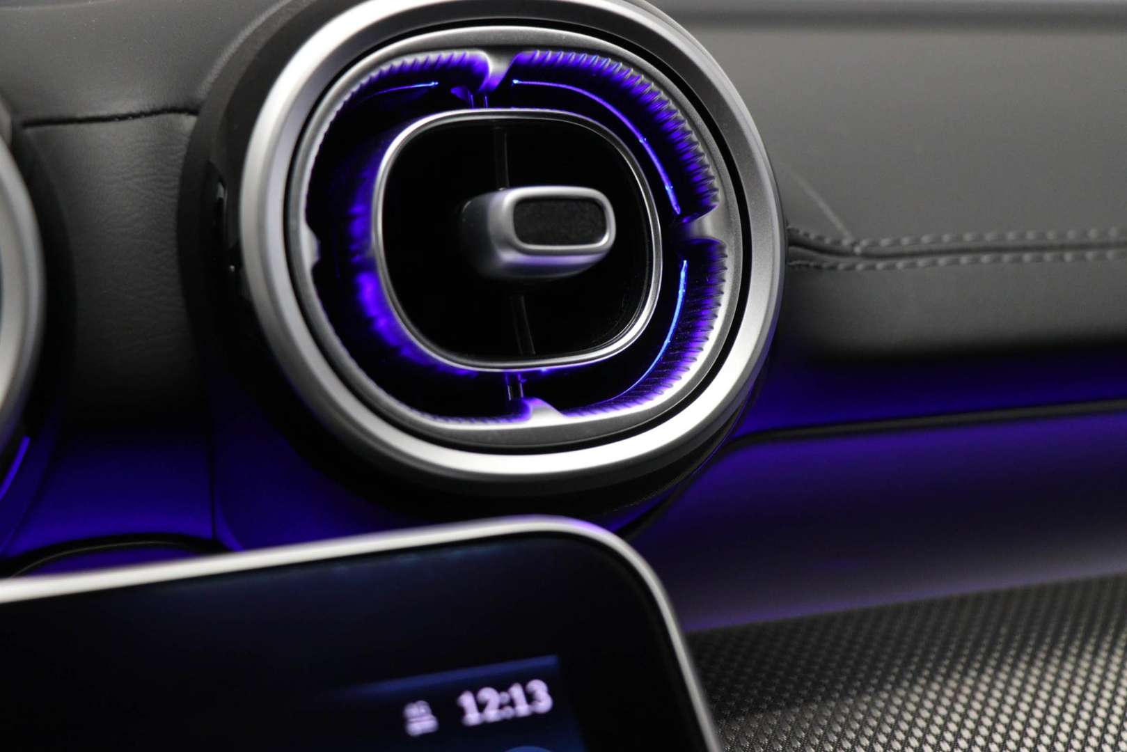 Mercedes Classe C 300 E 300 AMG Line - 2023 - Joinsteer - #35