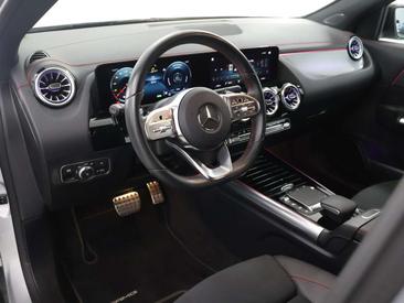 Mercedes EQA 250+ AMG Line — photo 6