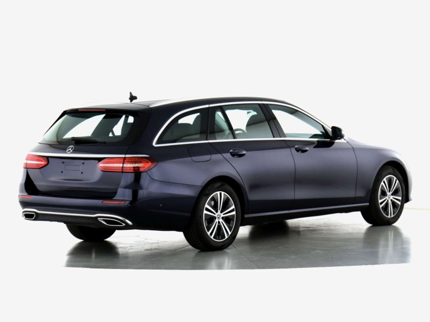 Mercedes Classe E Break 220 Avantgarde - 2022 - Joinsteer - #2