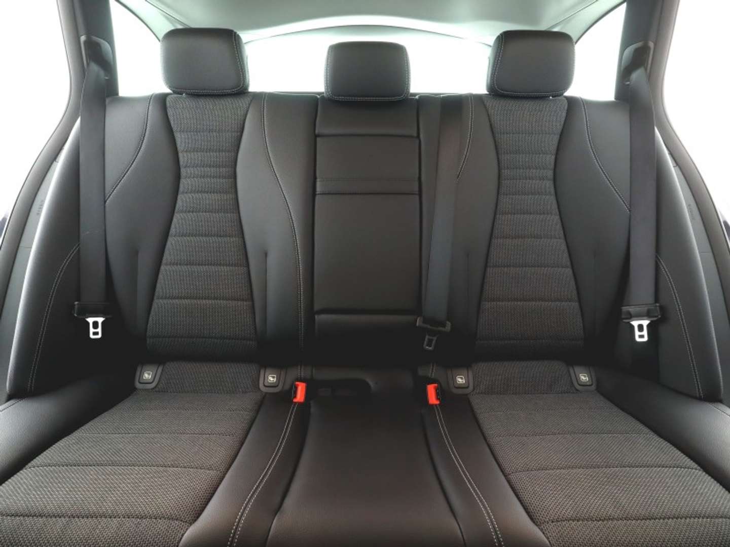 Mercedes Classe E Break 220 Avantgarde - 2022 - Joinsteer - #8