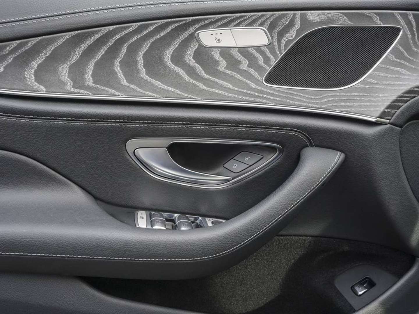 Mercedes CLS 400 Avantgarde - 2022 - Joinsteer - #13