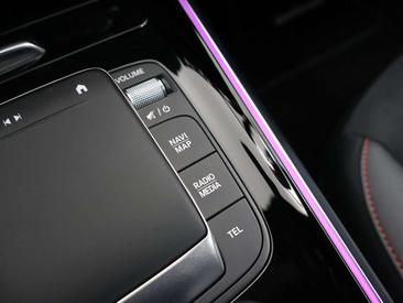 Mercedes EQA 250+ AMG Line — photo 28
