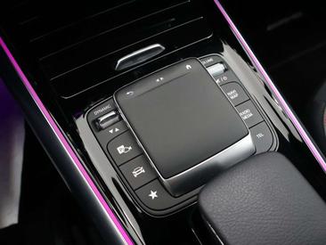 Mercedes EQA 250+ AMG Line — photo 29