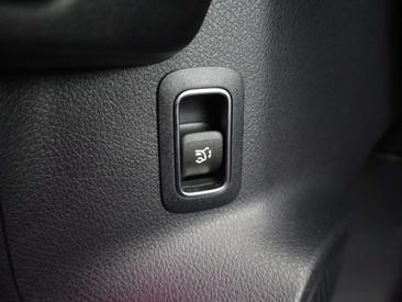 Mercedes EQA 250+ AMG Line — photo 40