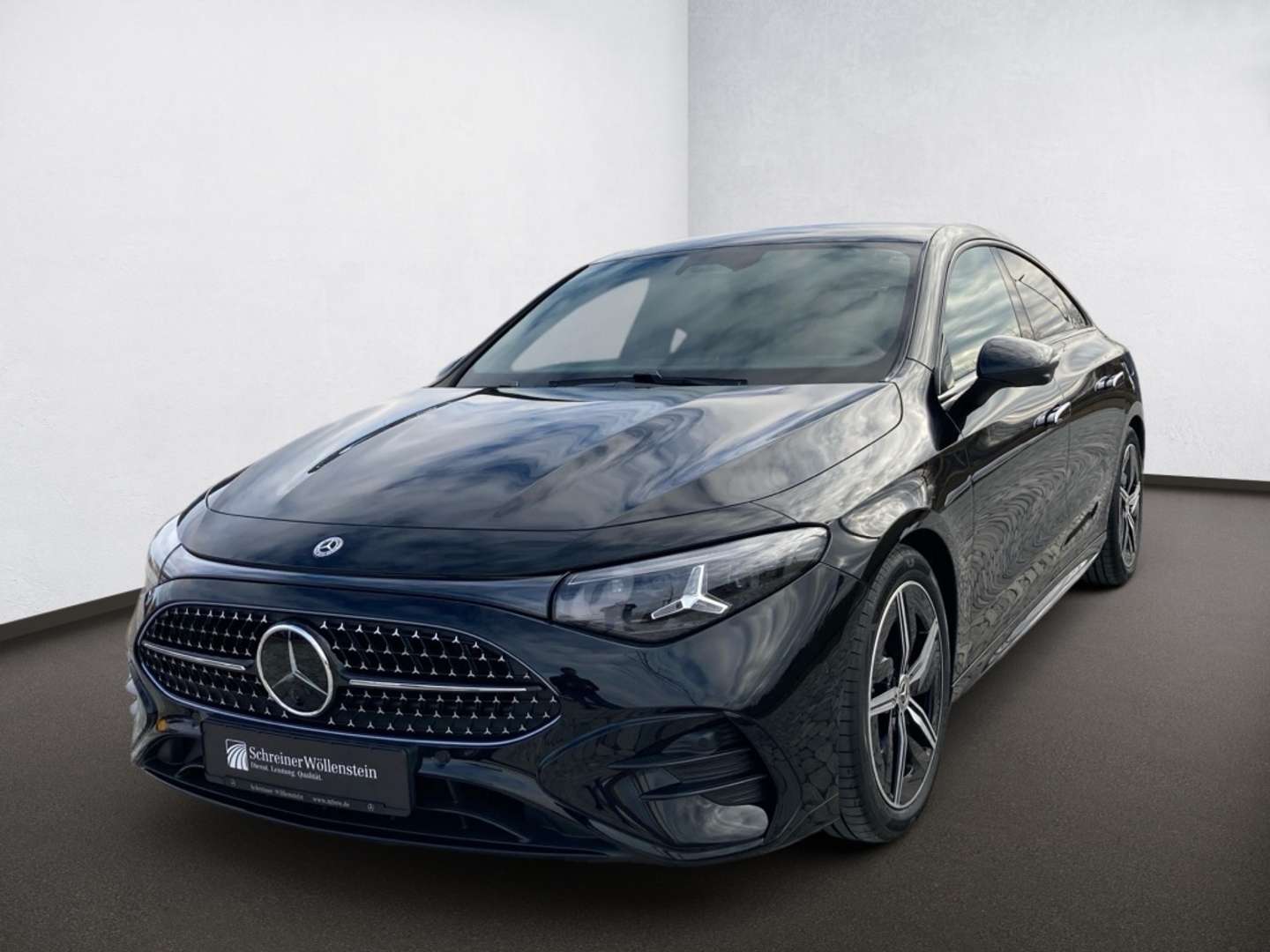 Elegantes Cla 200 Amg Line Ebenbild