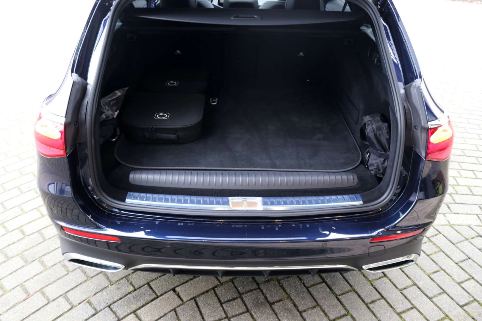 Mercedes Classe E Break 300 AMG Line - 2024 - Joinsteer - #25