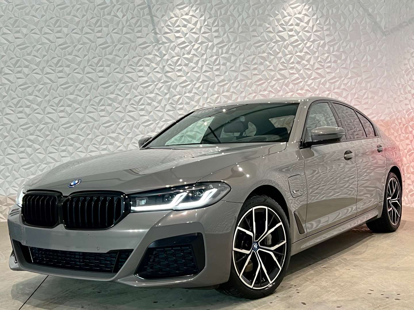 BMW Série 5 545e XDrive M-Pack - 2021 - Joinsteer