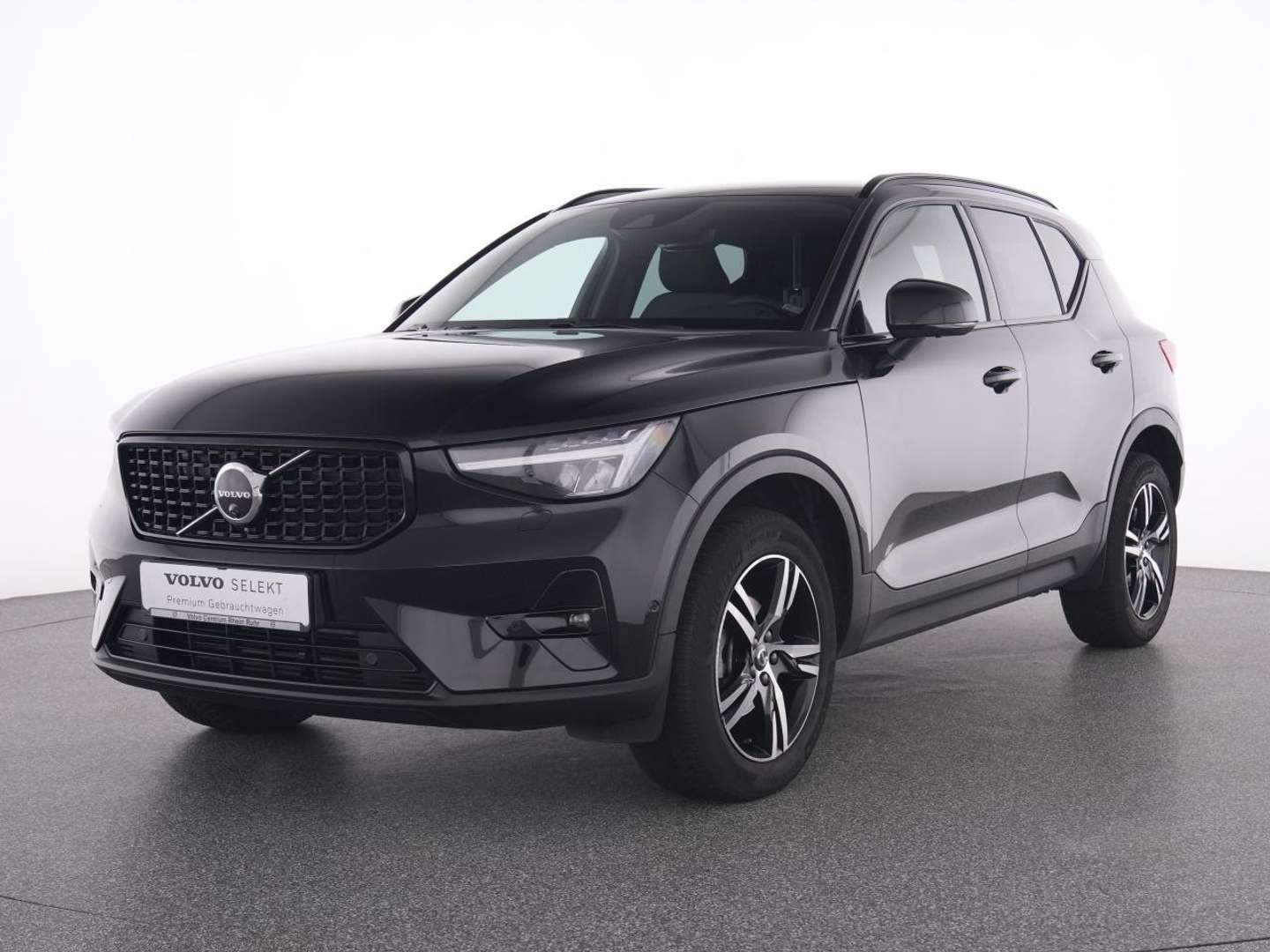 Volvo XC40 T2 Plus Dark - 2023 - Joinsteer