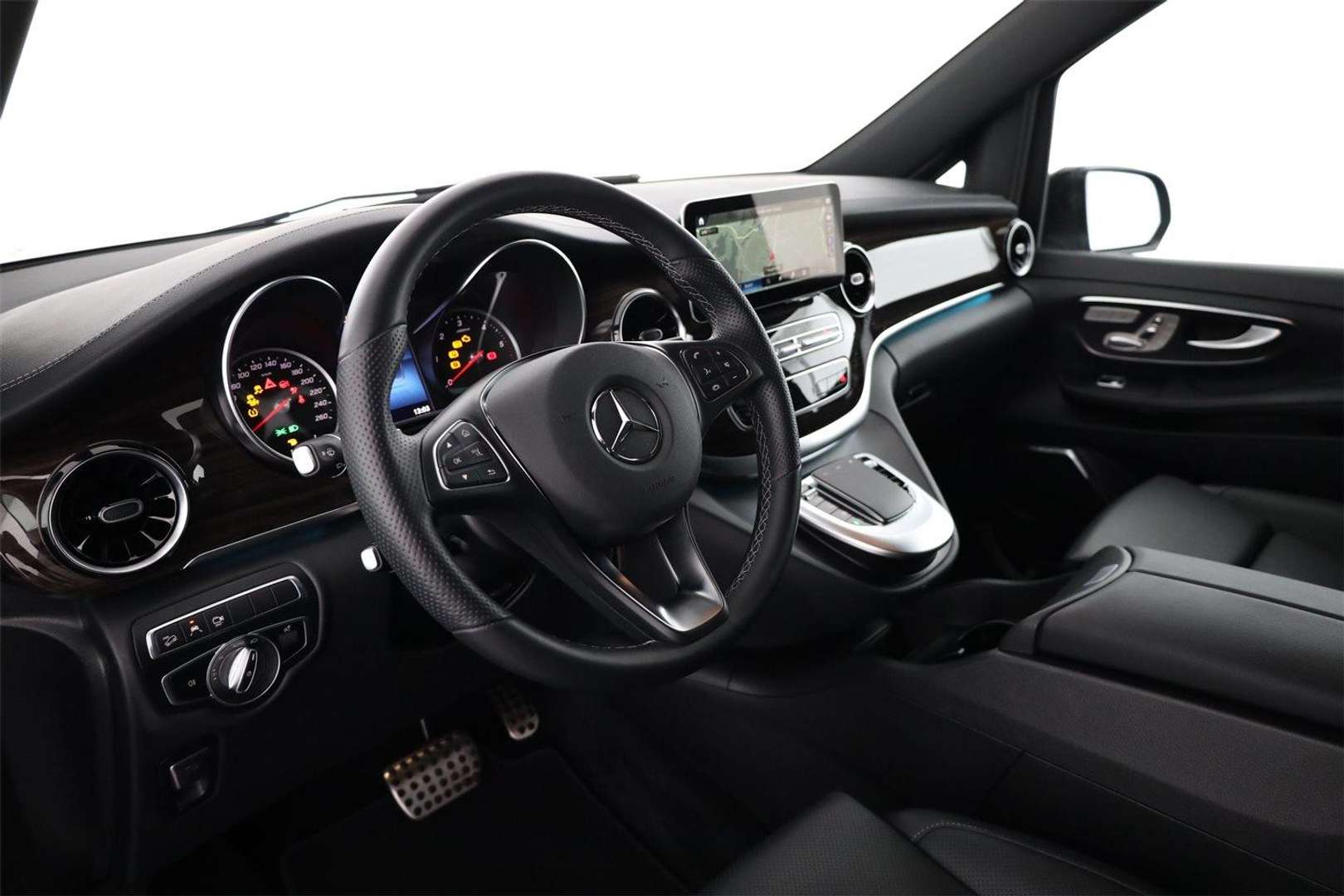 Mercedes Classe V 300 D AANTGARDE - 2023 - Joinsteer - #11