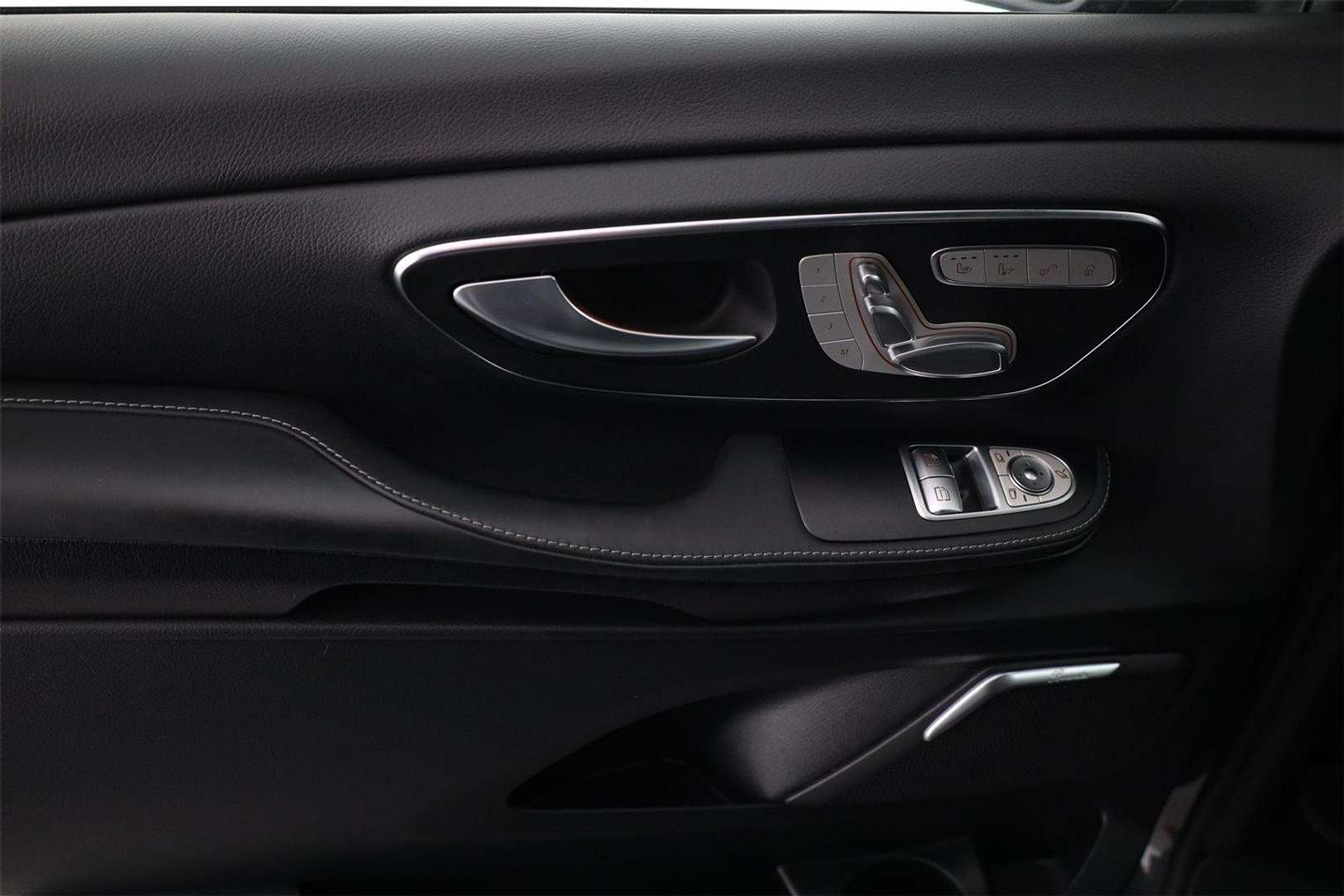 Mercedes Classe V 300 D AANTGARDE - 2023 - Joinsteer - #13