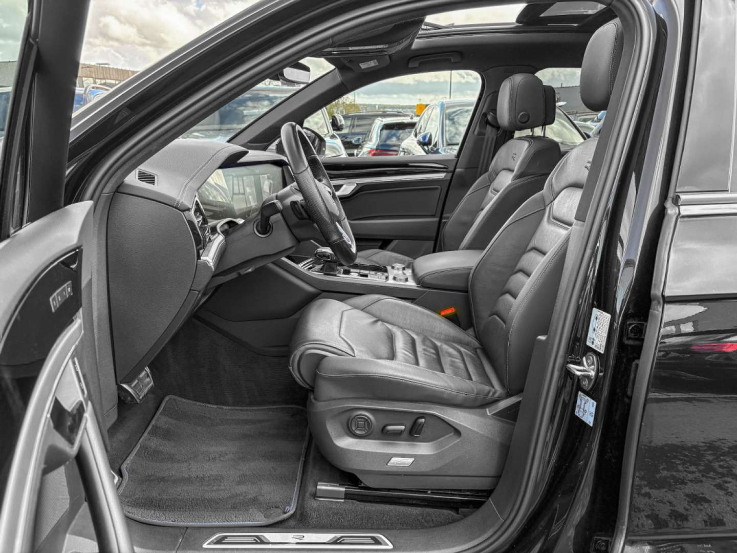 Volkswagen Touareg 4Motion EHybrid R - 2021 - Joinsteer - #4