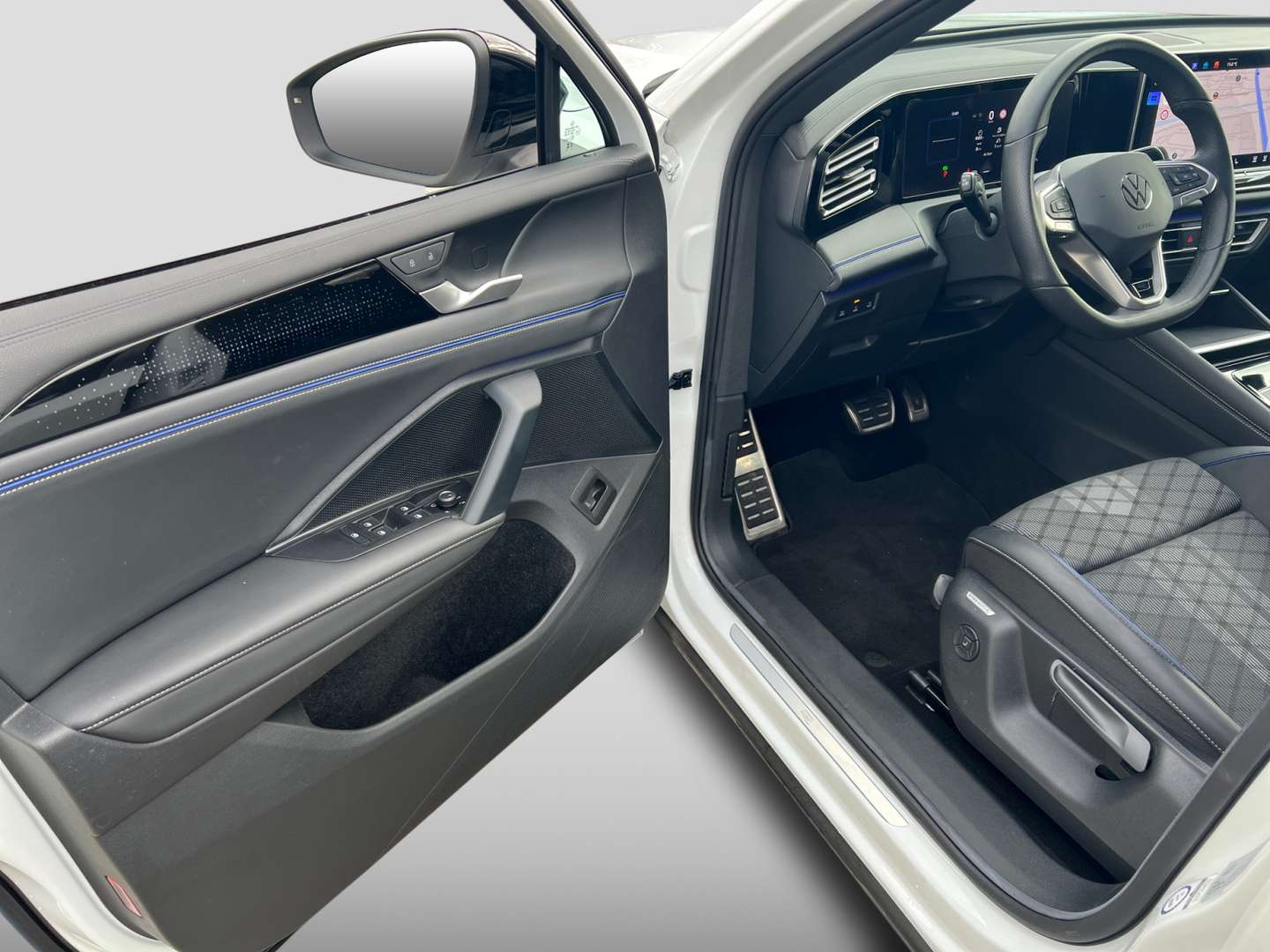 Volkswagen TIGUAN TDI 4Motion R-Line - 2024 - Joinsteer - #11