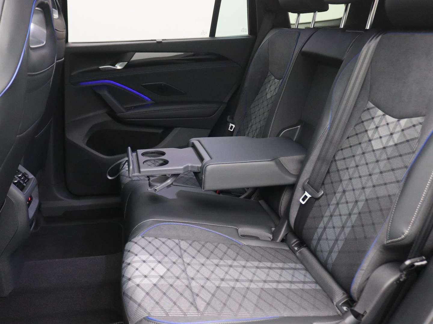 Volkswagen Tayron EHybrid R-Line Edition - 2026 - Joinsteer - #5
