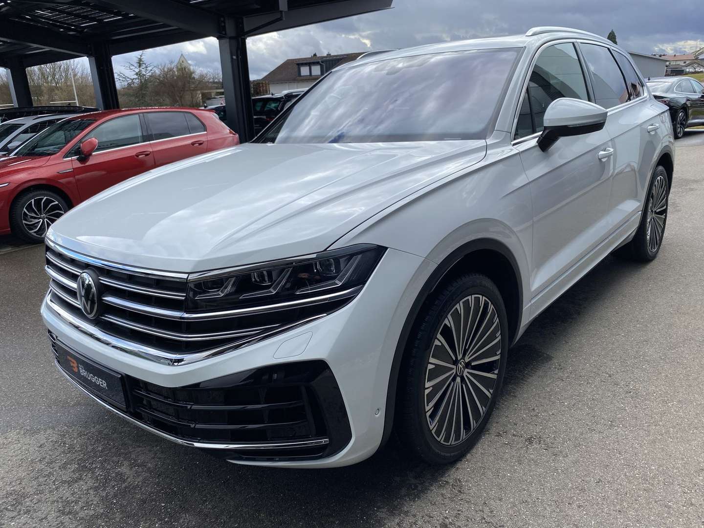 Volkswagen Touareg EHybrid Elegance 4Motion - 2023 - Joinsteer - #3