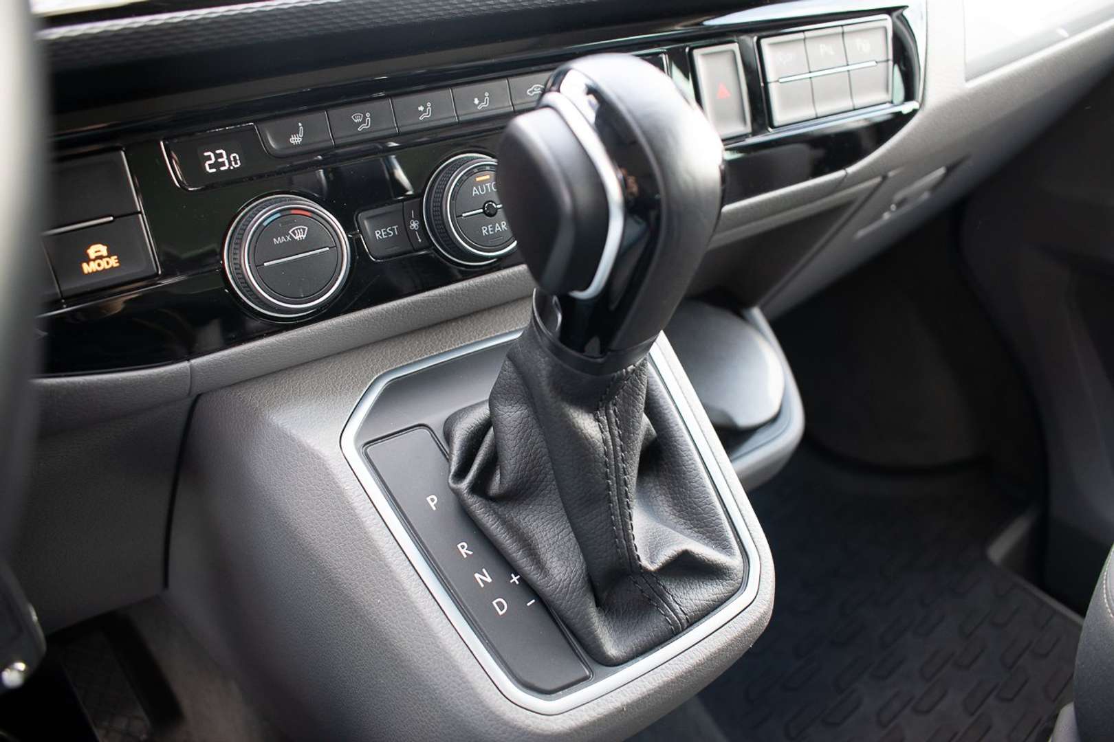 Volkswagen T6.1 California 4Motion - 2022 - Joinsteer - #14